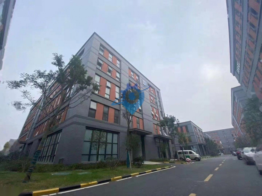 曲梁大学路与风尚街1400㎡ 框架厂房出售层高8.1米 可环评
