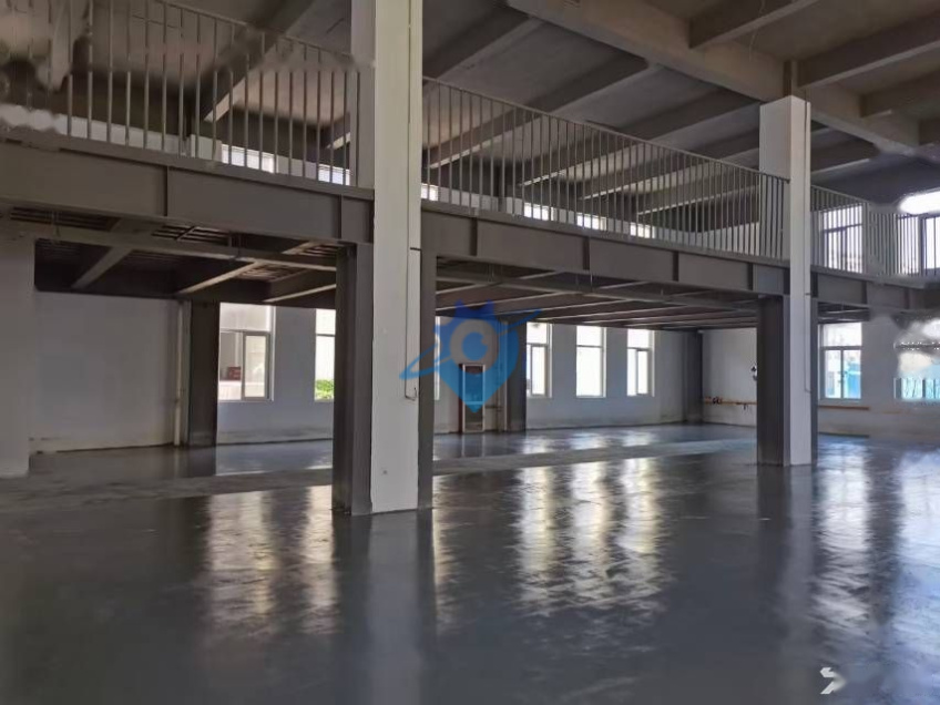 地铁八号线沿线，高校附近，配套齐全，证件齐全独立产权。